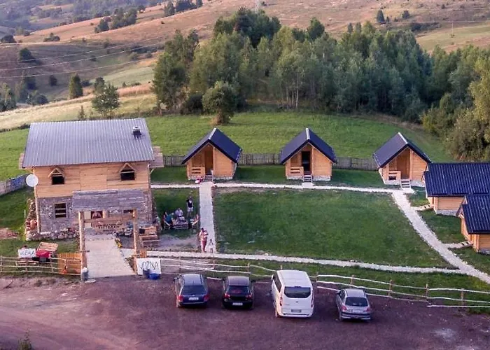 ロッジ Vidikovac Uvac Družiniće